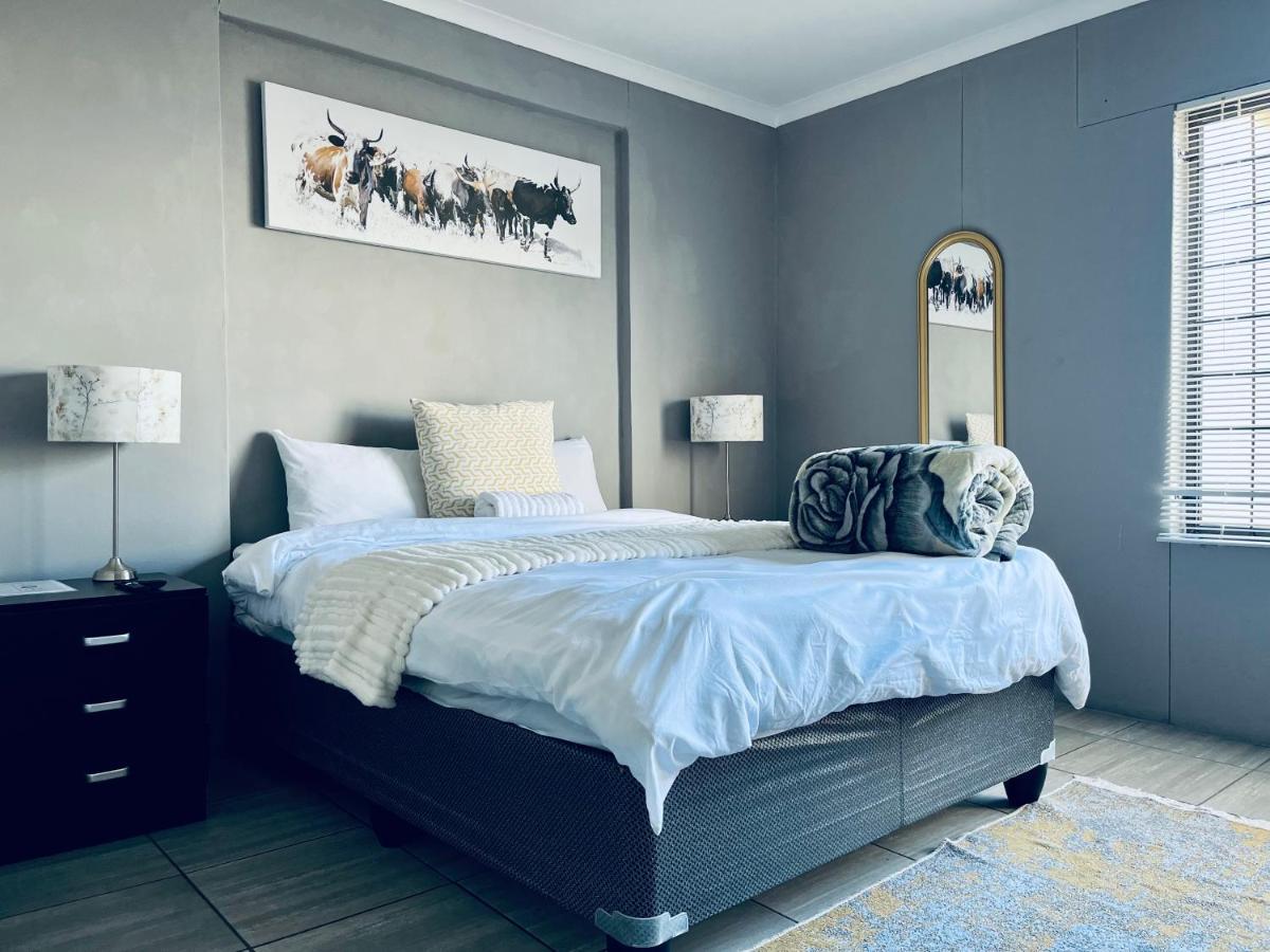 Otis Self Catering Apartment วัลวิสเบย์ ภายนอก รูปภาพ